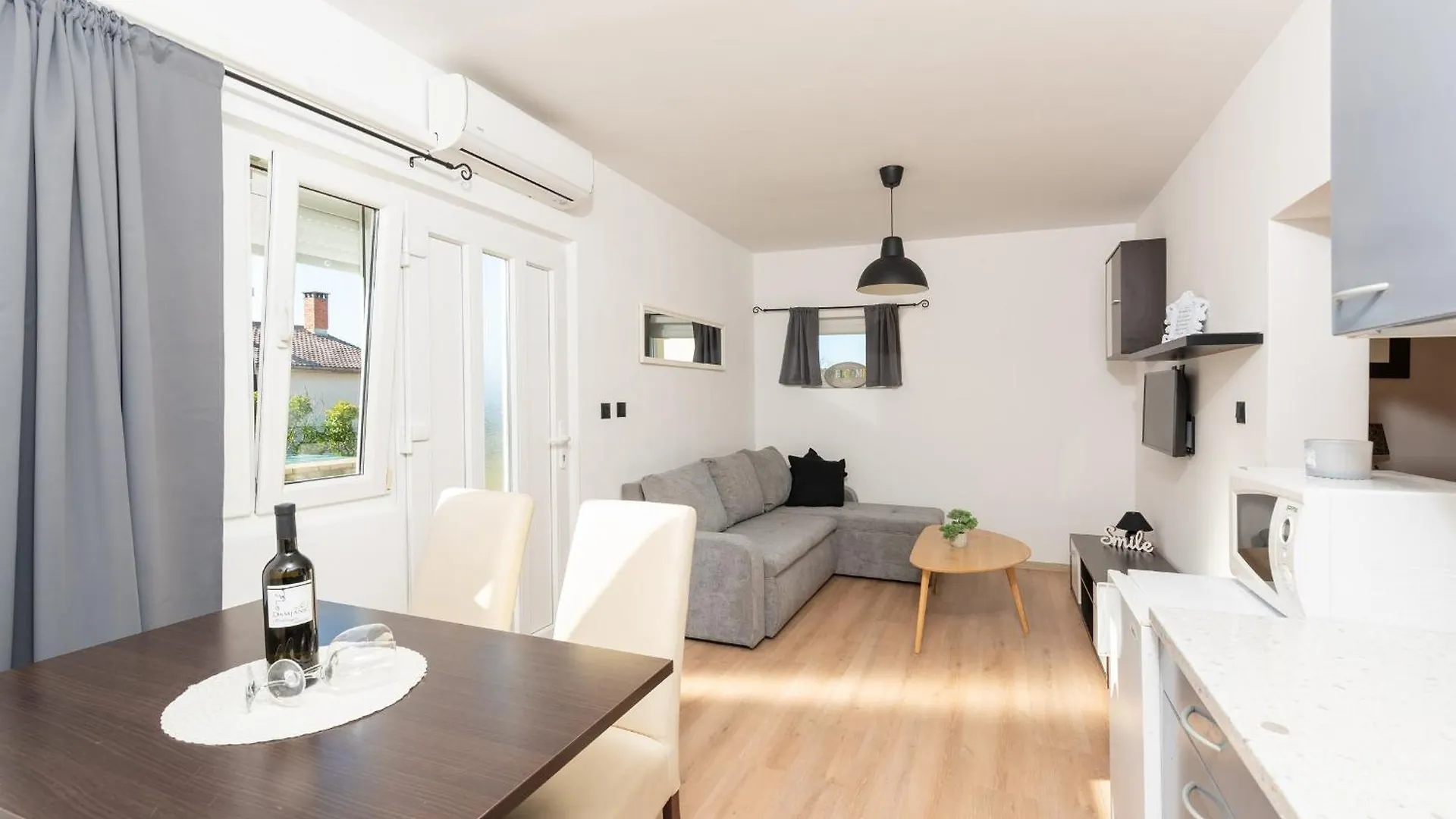 Fuškulin Apartments Dobrec בית הארחה