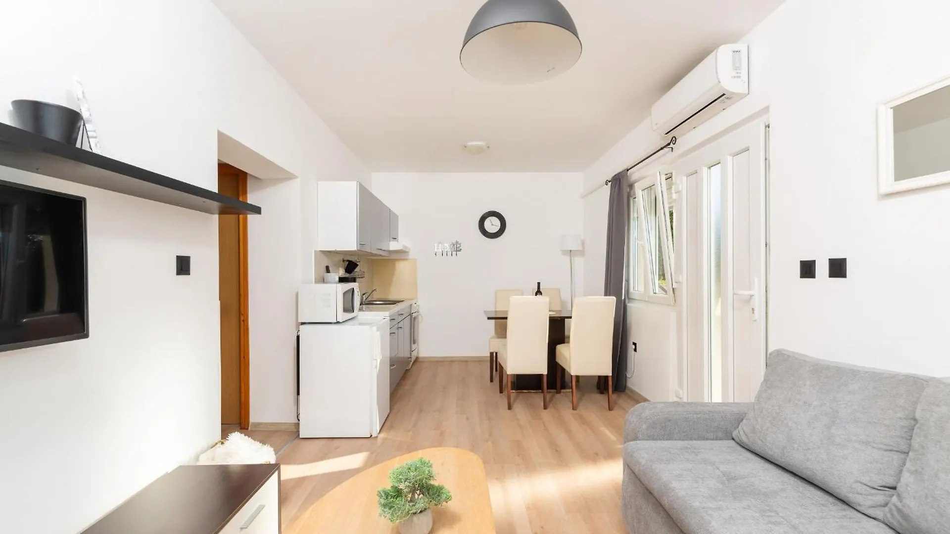 Fuškulin Apartments Dobrec בית הארחה
